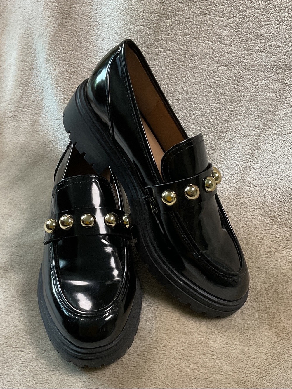 INC Women’s Brea Lug Sole Loafers in Black and Gold size 9